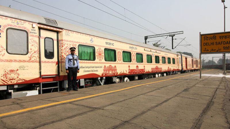 Buddhist Circuit-Train Tour