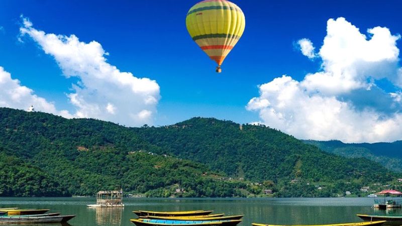 Hot Air Balloon Long Trip