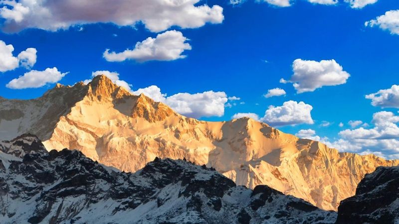 Kanchenjunga Circuit Trek - Nepal travel package